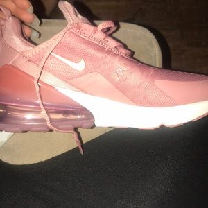 Nike AIR MAX 270 women’s
